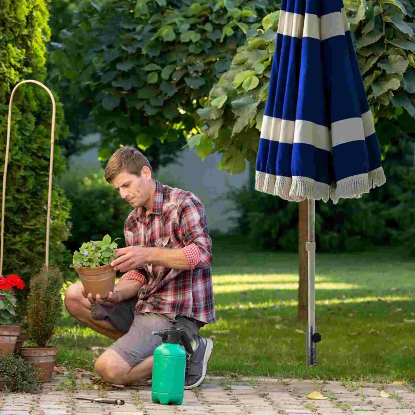 Heavy-Duty Adjustable Spiral Ground Anchor Umbrella Holder - Image 7